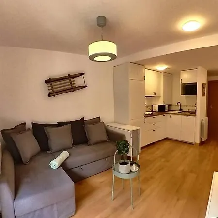 Pondiellos 42 - Tucasaenlospirineos Apartamento