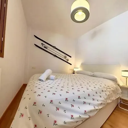Pondiellos 42 - Tucasaenlospirineos Apartamento Escarrilla